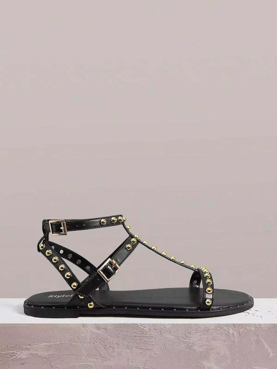 Styleloop Ladies, Spike Buckles, Decoration, Flat Sandals, Roman Sandals Travel Essentials, Bohemian Style, Travel Essentials, Summer Wear, Vacation Atmosphere